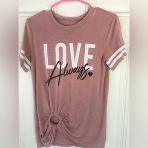 Short Sleeve Super Cute Shirt - Size Medium